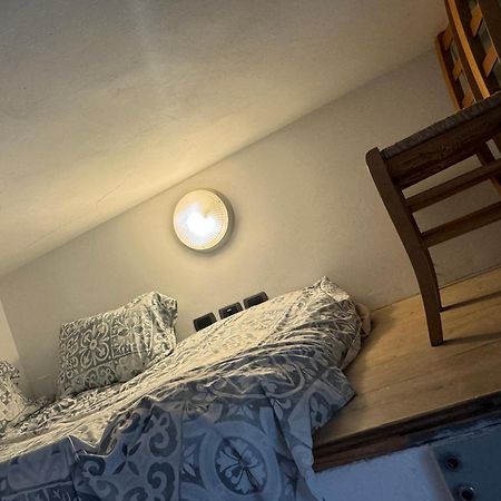 Free 30 Minutes Preemptive Cognitive Disconnect Therapy Price Location Real Duomo Palace Mini Suite Мілан Екстер'єр фото