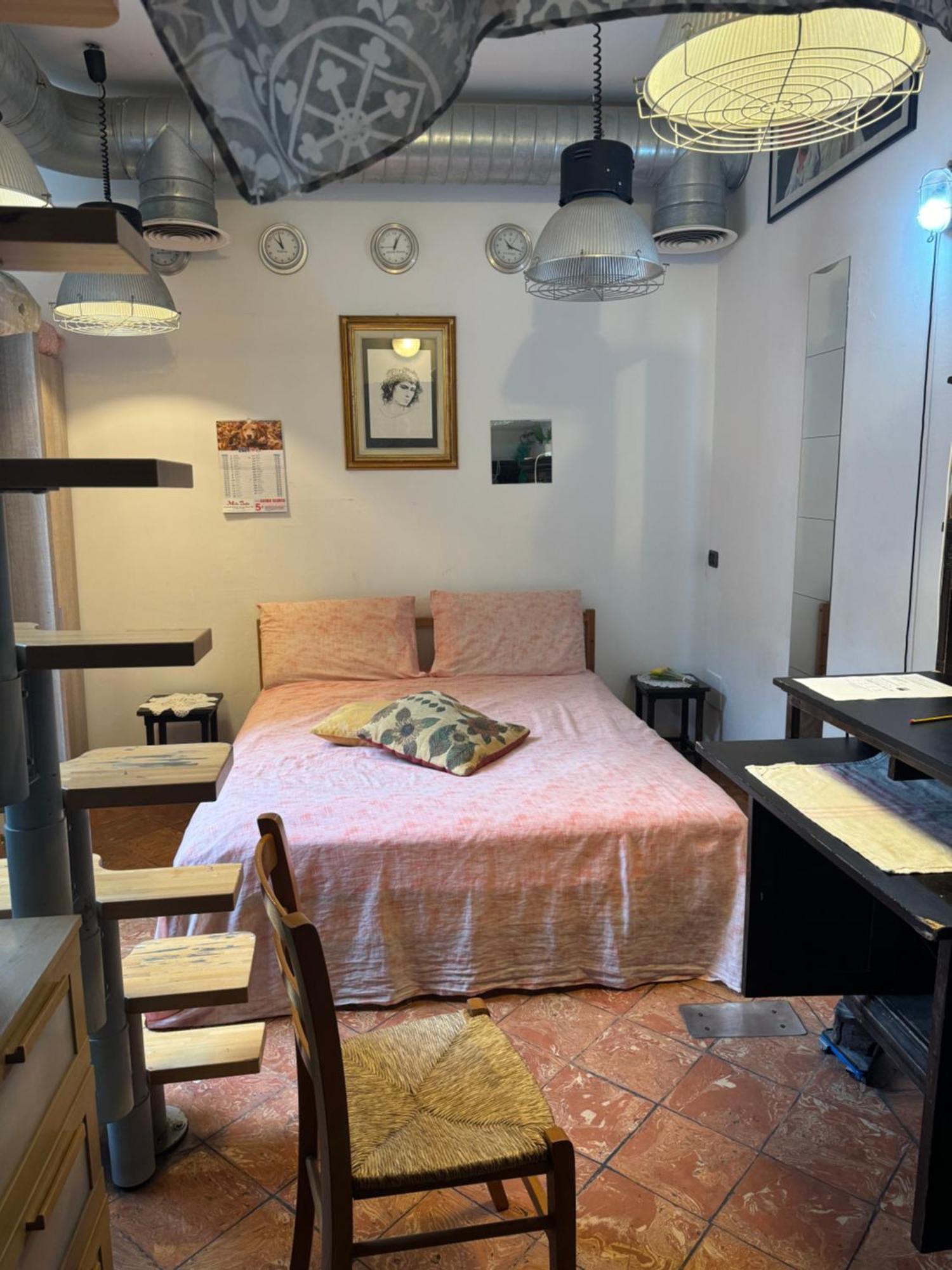 Free 30 Minutes Preemptive Cognitive Disconnect Therapy Price Location Real Duomo Palace Mini Suite Мілан Екстер'єр фото