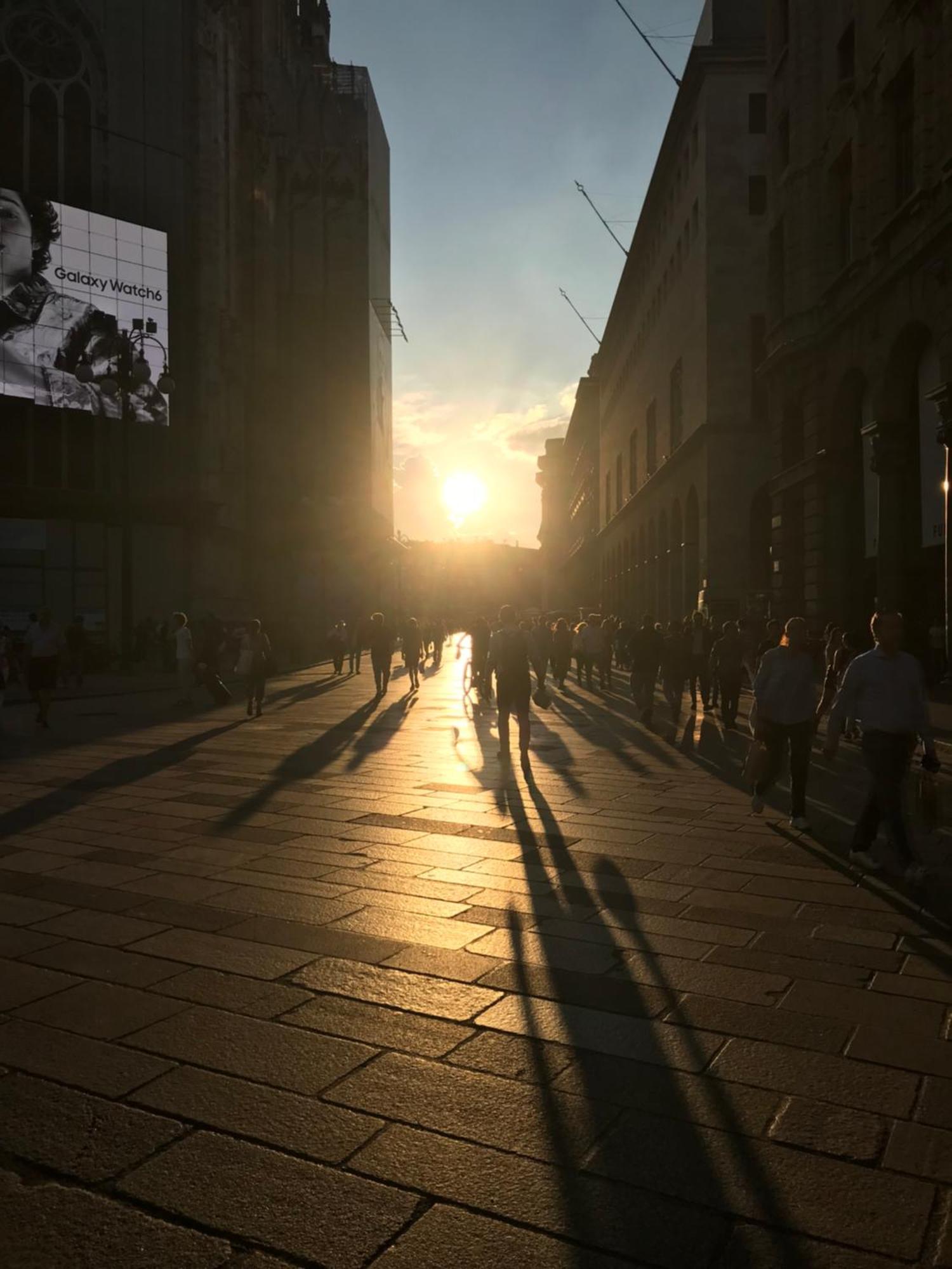 Free 30 Minutes Preemptive Cognitive Disconnect Therapy Price Location Real Duomo Palace Mini Suite Мілан Екстер'єр фото
